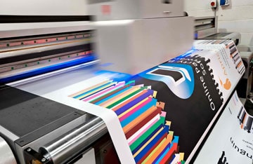 Grandes formatos, plotagens e posters